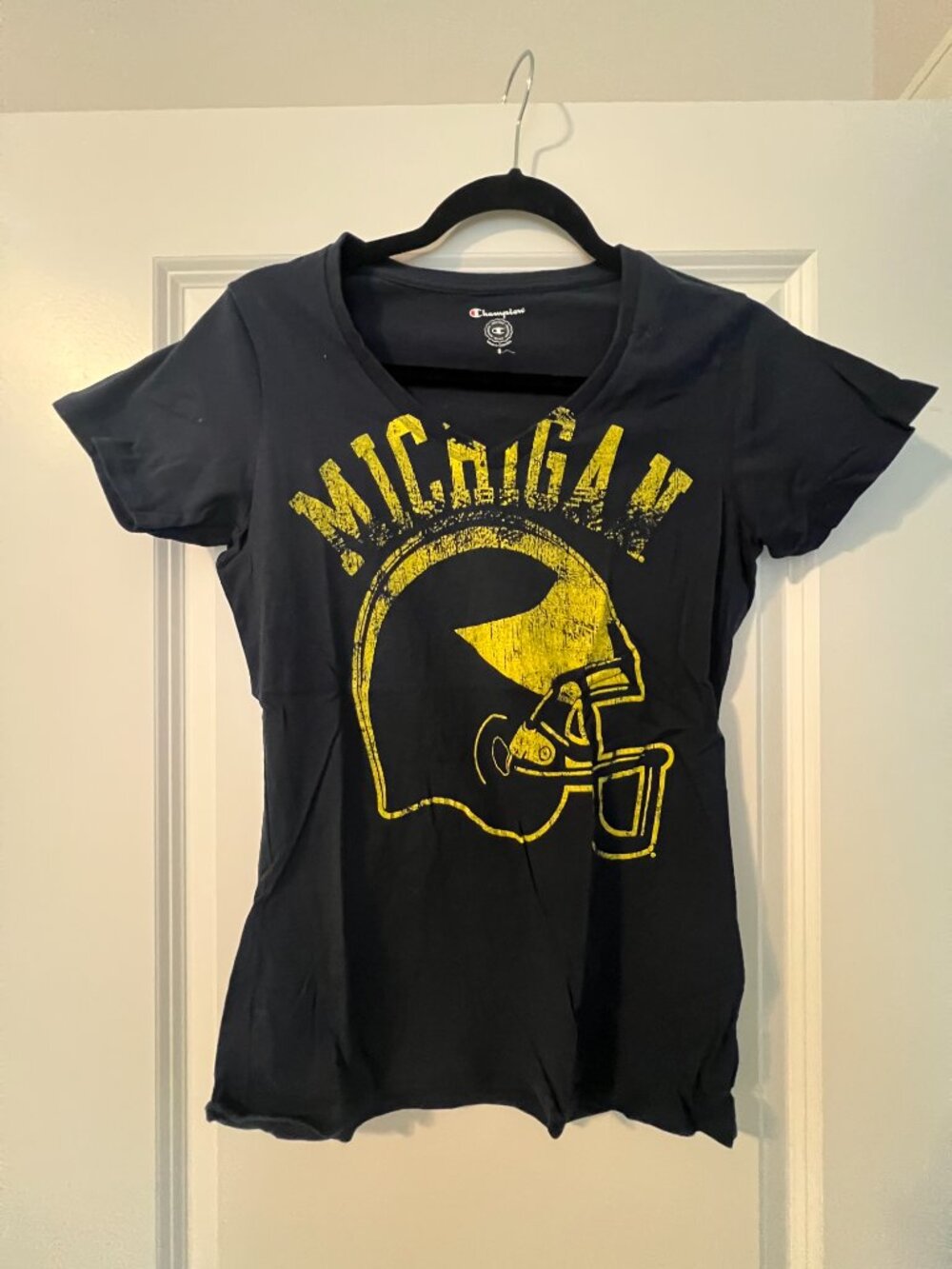 Michigan Wolverines V-Neck Distressed Helmet Tee  - Champion - Small (Almost New
